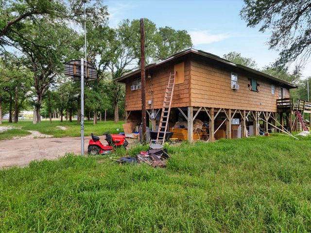 7033 River Trail, Weatherford, TX 76087
