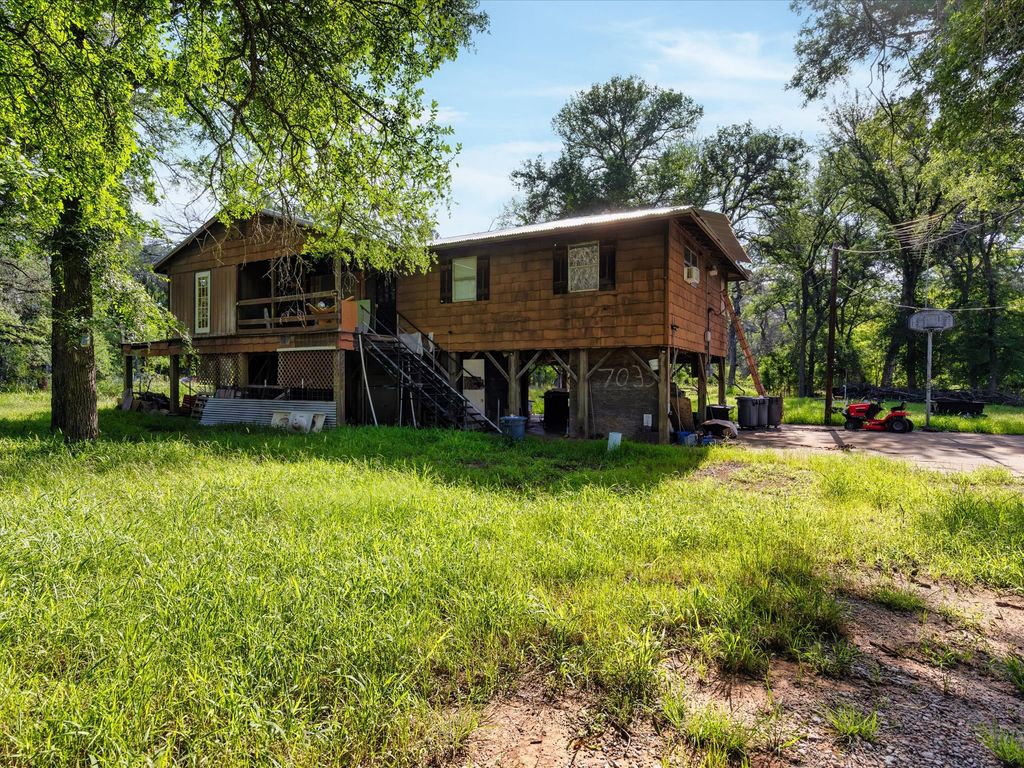 7033 River Trail, Weatherford, TX 76087