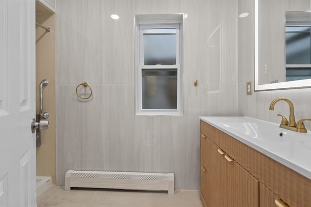 6805 NEWKIRK AVE, North Bergen, NJ 07047