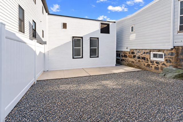 6805 NEWKIRK AVE, North Bergen, NJ 07047