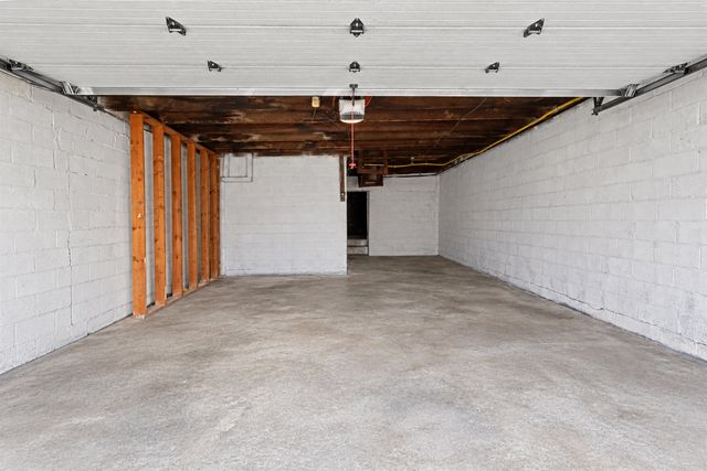 6805 NEWKIRK AVE, North Bergen, NJ 07047