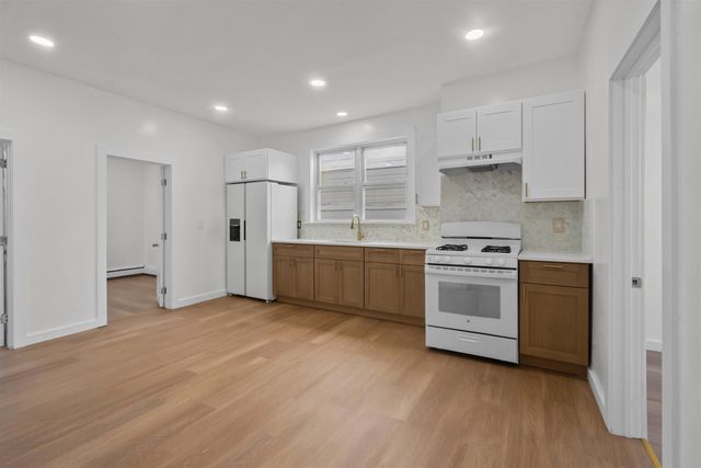 6805 NEWKIRK AVE, North Bergen, NJ 07047