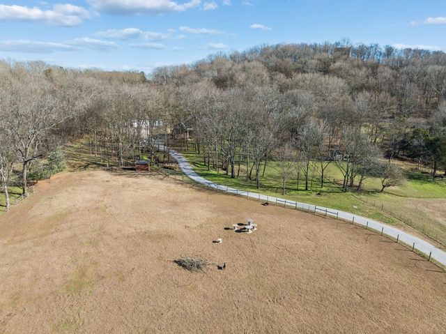 6771 Bethesda Arno Rd, Thompsons Station, TN 37179