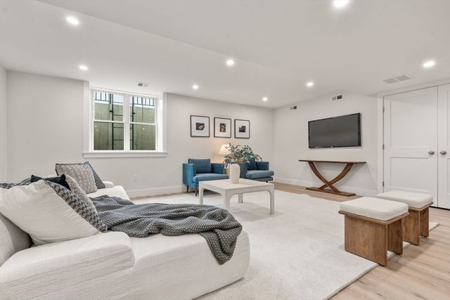 170 Westminster Ave, Watertown, MA 02472