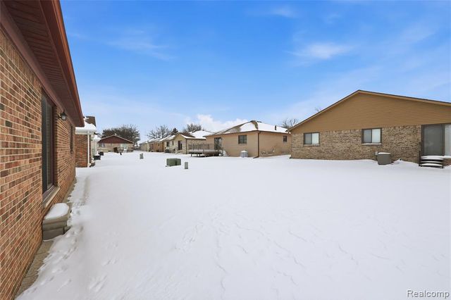 15180 Raphael Terrace, Warren, MI 48088