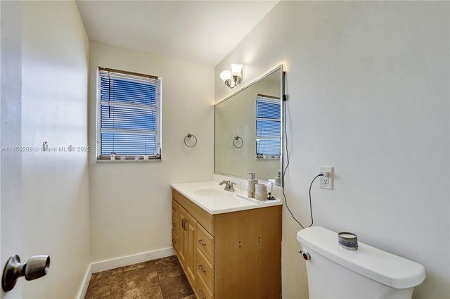1811 Jefferson St 606, Hollywood, FL 33020