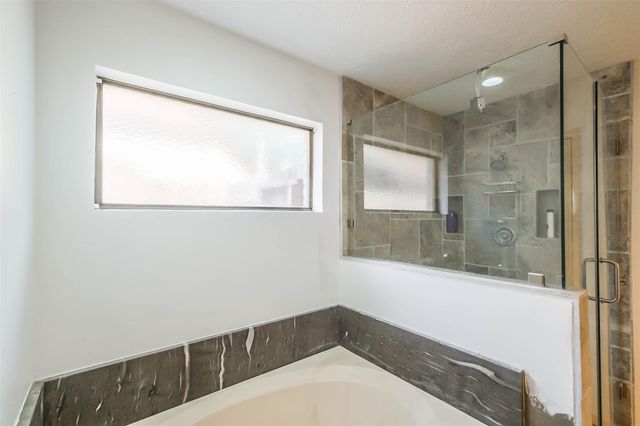 6906 Pebble Beach Drive, Houston, TX 77069