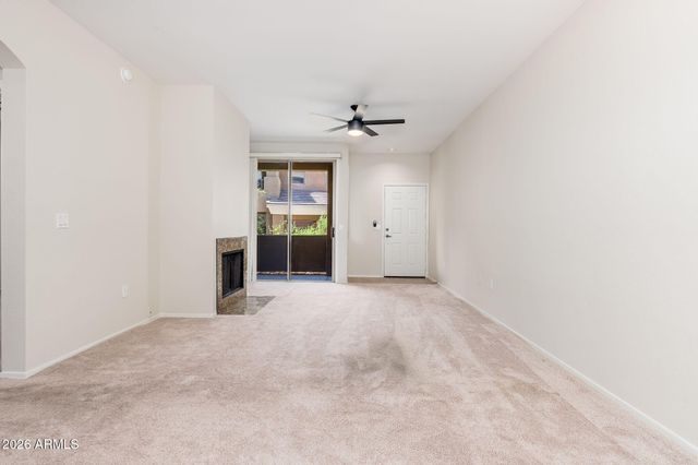 1411 E Orangewood Avenue 105, Phoenix, AZ 85020