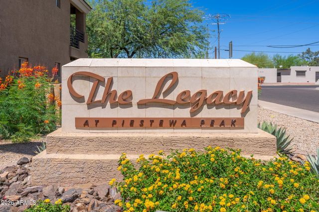 1411 E Orangewood Avenue 105, Phoenix, AZ 85020