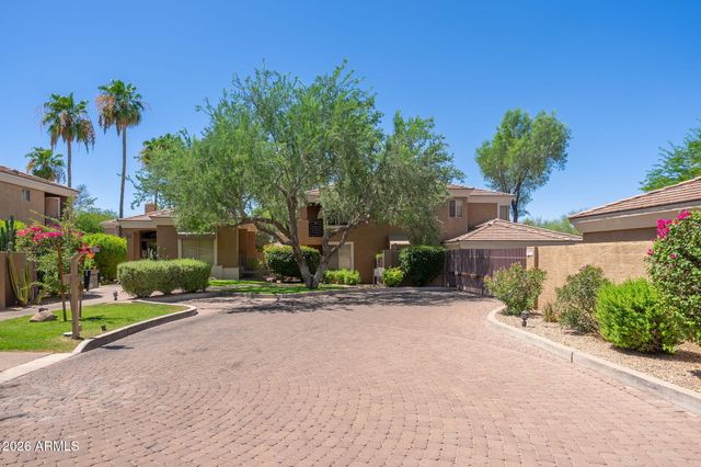 1411 E Orangewood Avenue 105, Phoenix, AZ 85020
