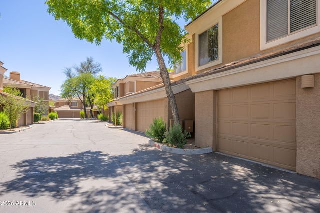 1411 E Orangewood Avenue 105, Phoenix, AZ 85020
