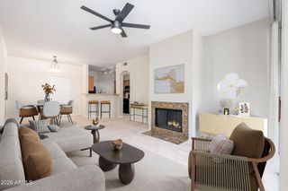 1411 E Orangewood Avenue 105, Phoenix, AZ 85020