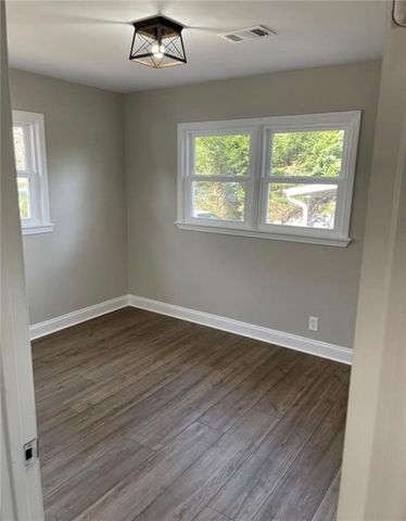 2463 Wayne Street SW, Marietta, GA 30060