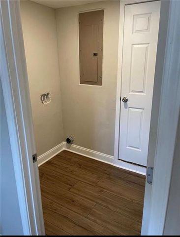 2463 Wayne Street SW, Marietta, GA 30060