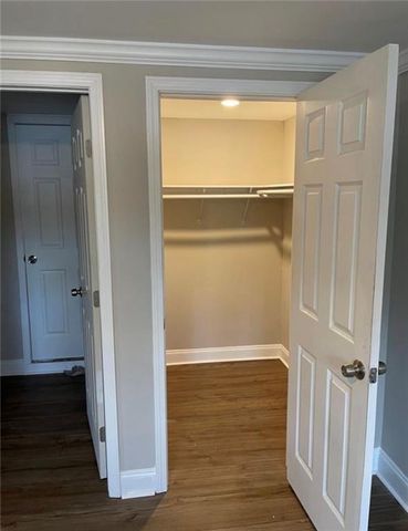 2463 Wayne Street SW, Marietta, GA 30060