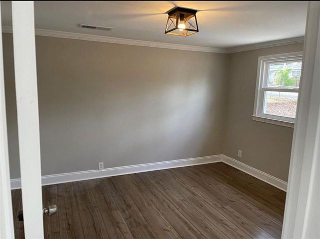 2463 Wayne Street SW, Marietta, GA 30060