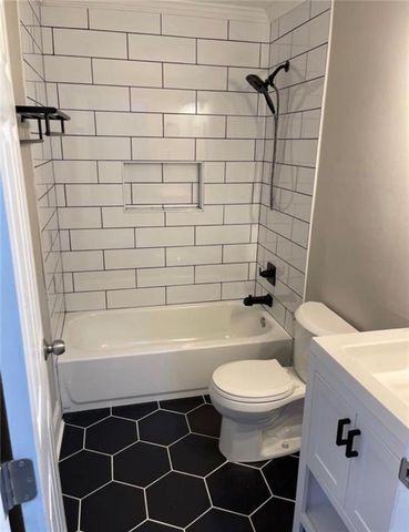 2463 Wayne Street SW, Marietta, GA 30060