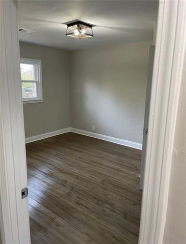 2463 Wayne Street SW, Marietta, GA 30060