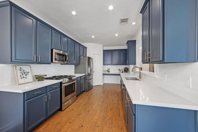 14530 Gleaming Rose Drive, Cypress, TX 77429