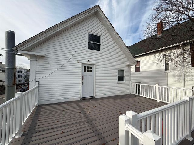 521 Wilson Street, Manchester, NH 03103