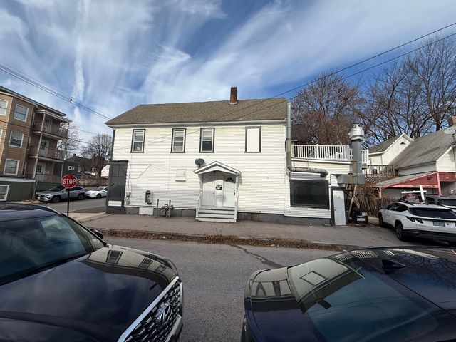 521 Wilson Street, Manchester, NH 03103