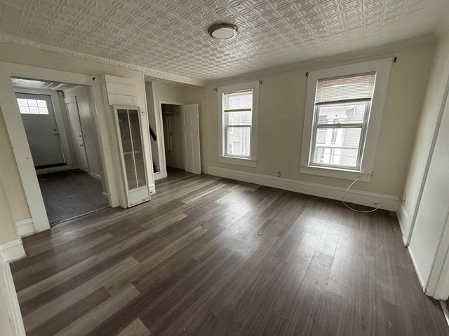 521 Wilson Street, Manchester, NH 03103