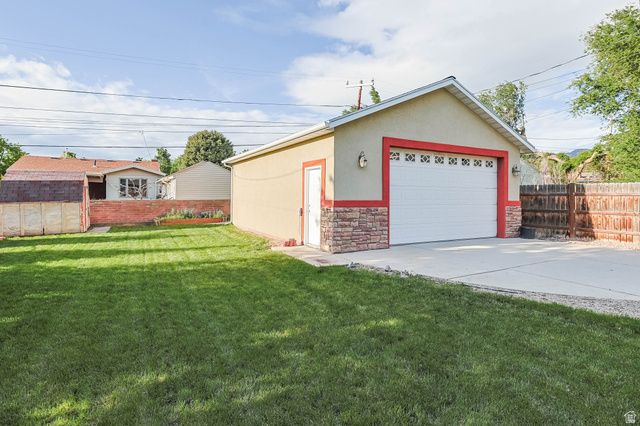 825 E HUDSON AVE, Salt Lake City, UT 84106