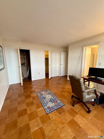 1 Strawberry Hill Court 10H, Stamford, CT 06902