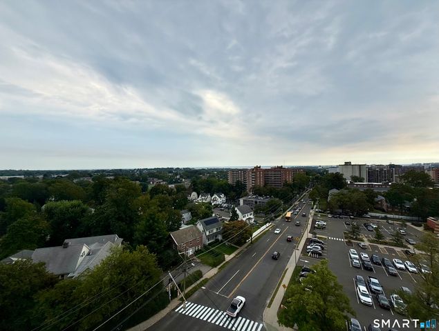 1 Strawberry Hill Court 10H, Stamford, CT 06902