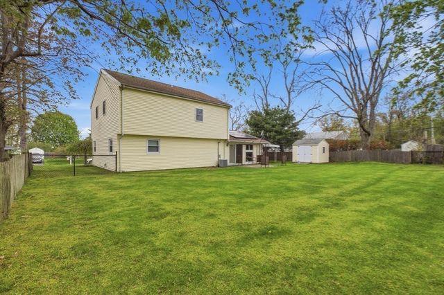 91 Gerald Ave, Brockton, MA 02302