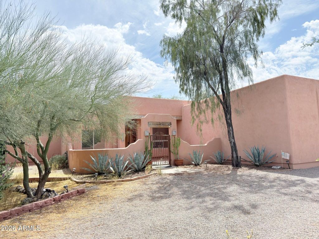 1127 E JOY RANCH Road, Phoenix, AZ 85086 — exterior