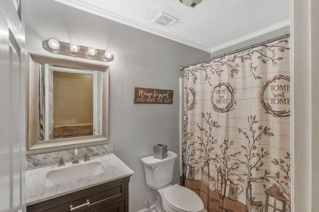 115 Sherron Dr, Dickson, TN 37055
