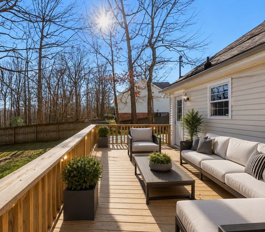 115 Sherron Dr, Dickson, TN 37055