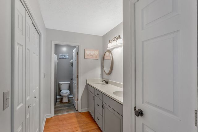 115 Sherron Dr, Dickson, TN 37055