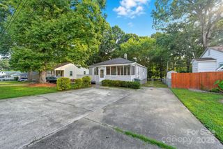 304 S Vine Street, Gastonia, NC 28052