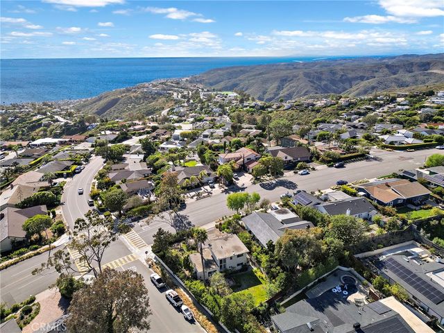 3010 Alta Laguna Boulevard, Laguna Beach, CA 92651