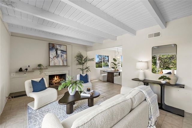3010 Alta Laguna Boulevard, Laguna Beach, CA 92651