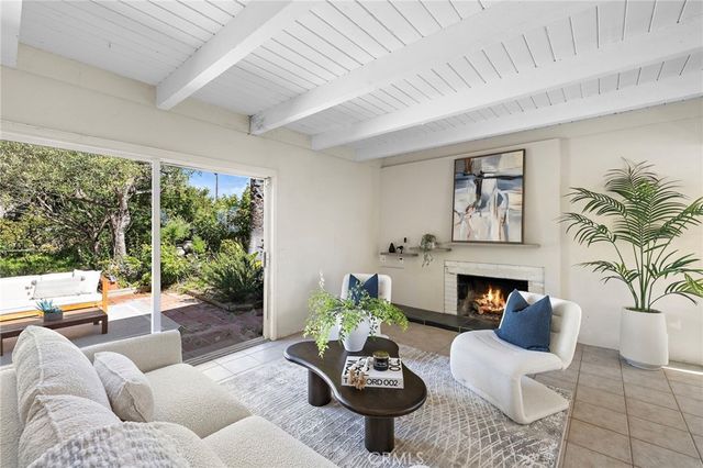 3010 Alta Laguna Boulevard, Laguna Beach, CA 92651