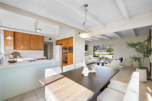 3010 Alta Laguna Boulevard, Laguna Beach, CA 92651