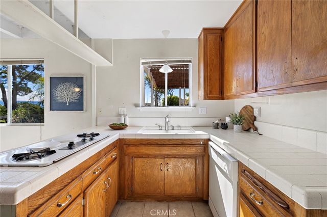 3010 Alta Laguna Boulevard, Laguna Beach, CA 92651