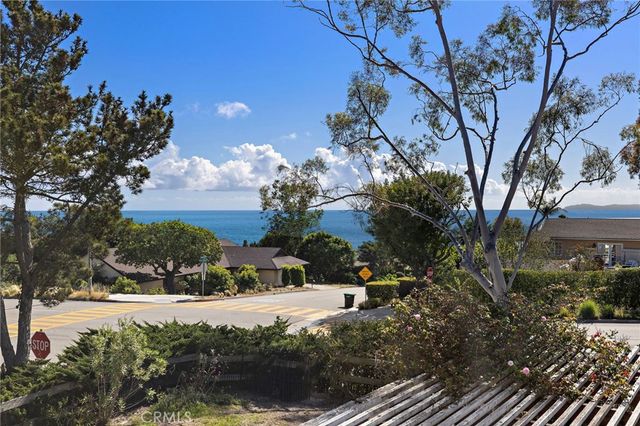 3010 Alta Laguna Boulevard, Laguna Beach, CA 92651