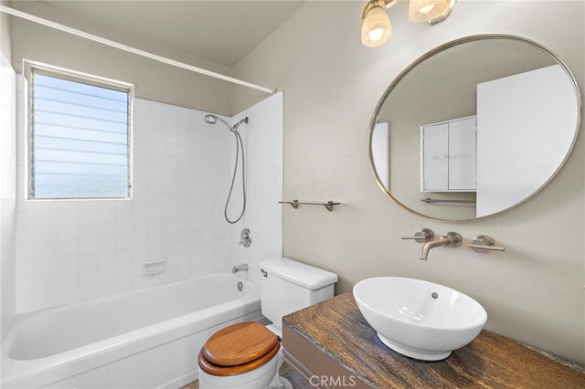 3010 Alta Laguna Boulevard, Laguna Beach, CA 92651