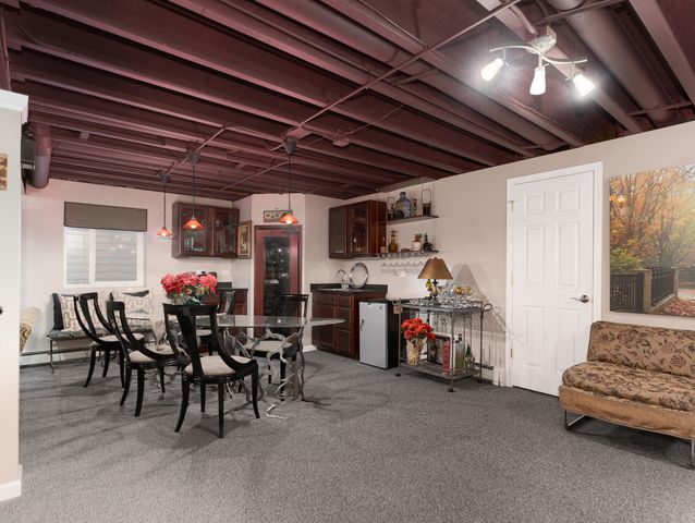 2805 Bond Circle 2805, Naperville, IL 60563