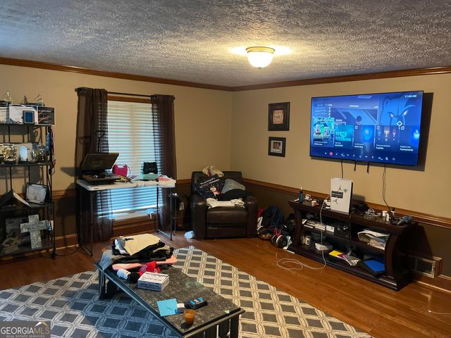 905 Strawberry Drive, Ellenwood, GA 30294