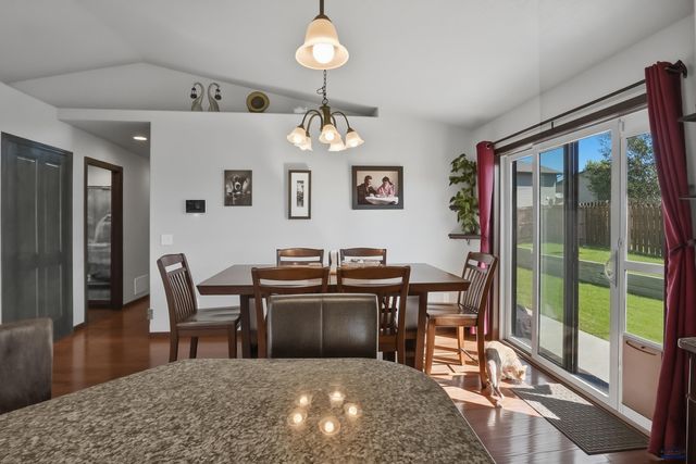 3580 BLACKPOWDER RD, Rapid City, SD 57703