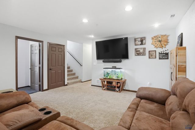 3580 BLACKPOWDER RD, Rapid City, SD 57703