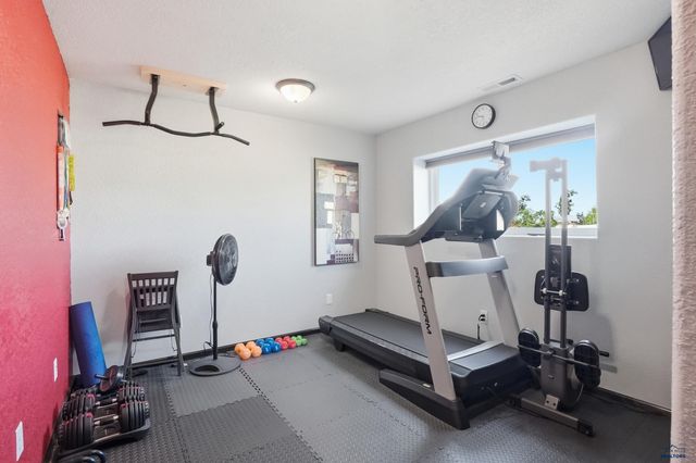 3580 BLACKPOWDER RD, Rapid City, SD 57703