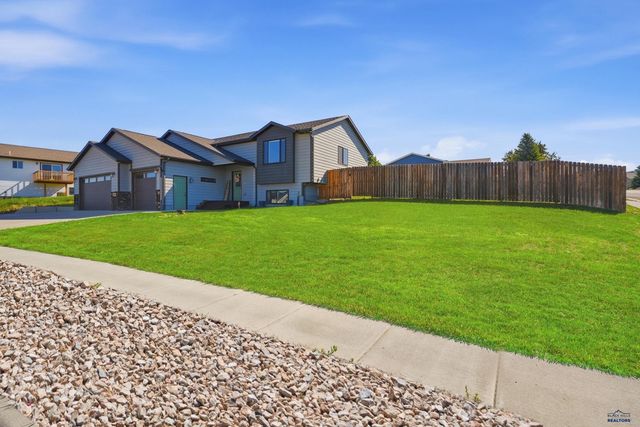 3580 BLACKPOWDER RD, Rapid City, SD 57703