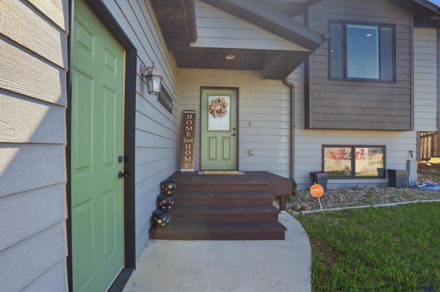 3580 BLACKPOWDER RD, Rapid City, SD 57703