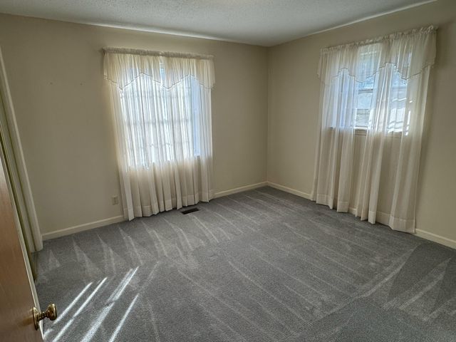 30 Talley Hill Lane, Rossville, GA 30741